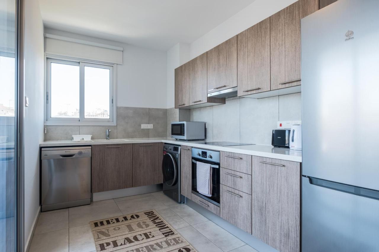 Solaar Apartments Faneromeni Larnaca Exteriér fotografie
