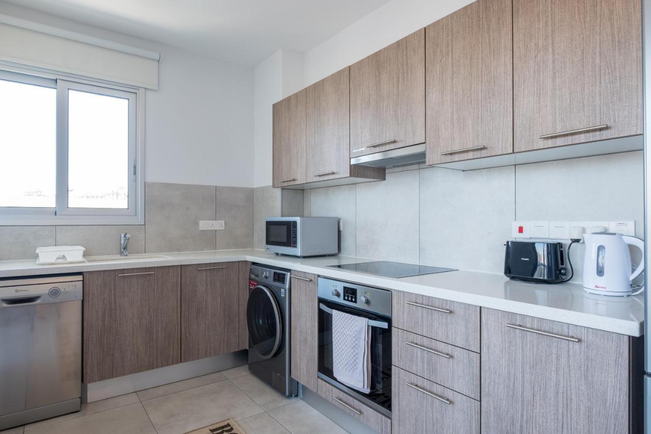 Solaar Apartments Faneromeni Larnaca Exteriér fotografie