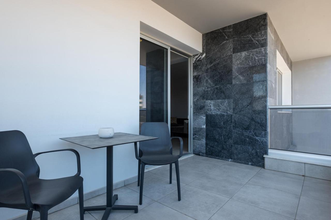 Solaar Apartments Faneromeni Larnaca Exteriér fotografie