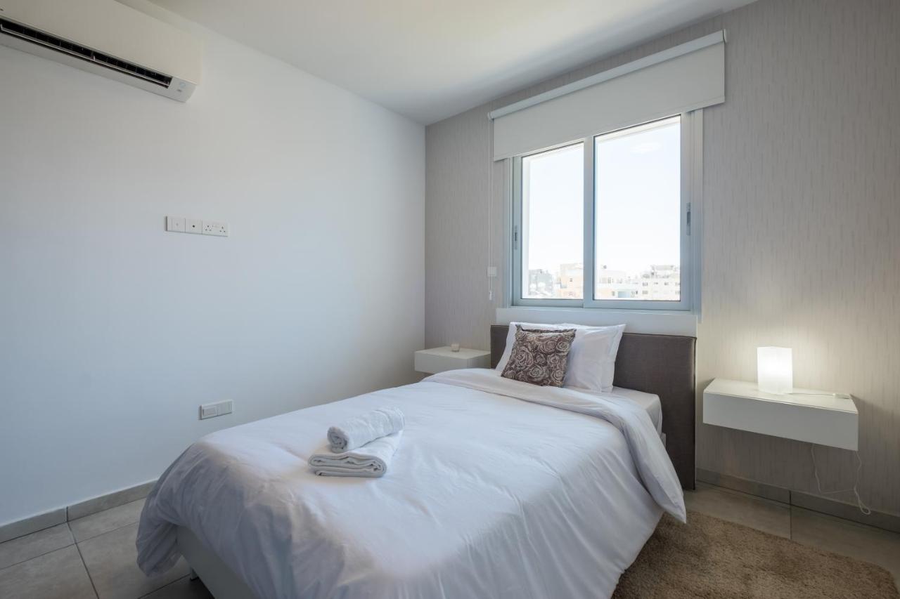 Solaar Apartments Faneromeni Larnaca Exteriér fotografie