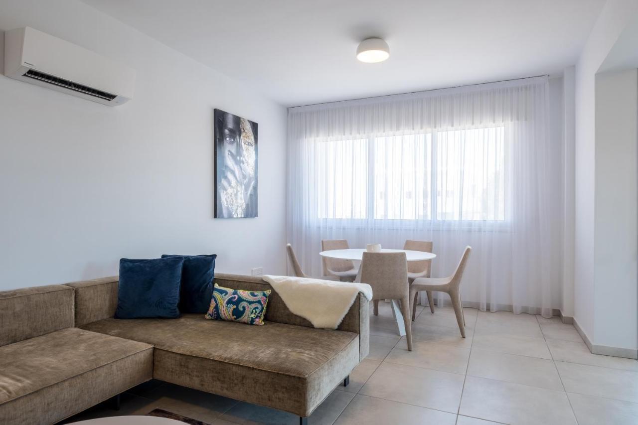 Solaar Apartments Faneromeni Larnaca Exteriér fotografie